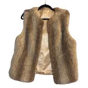 Cheyenne By Hillmoor Vintage Faux Fur Vest